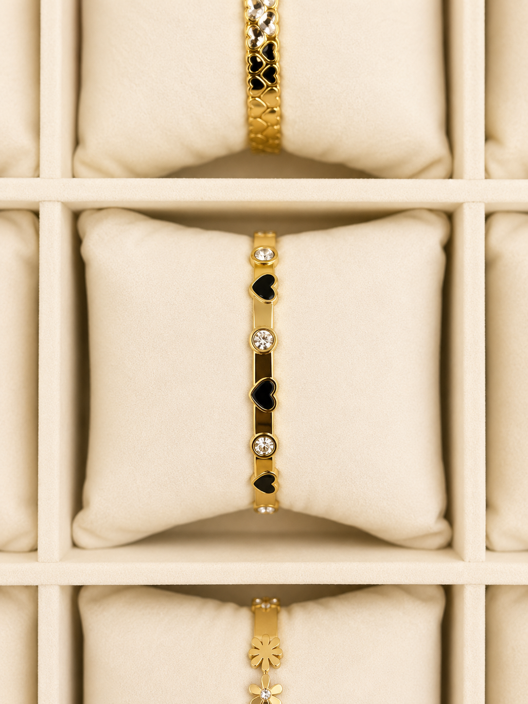 Midnight Heart Stone Bangle(baby size)