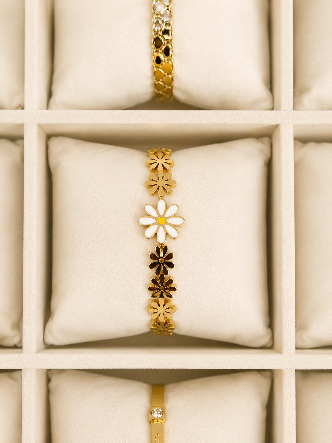 Daisy Bloom Bangle (baby size)