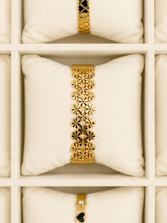 Golden Daisy Mesh Bangle (baby size)
