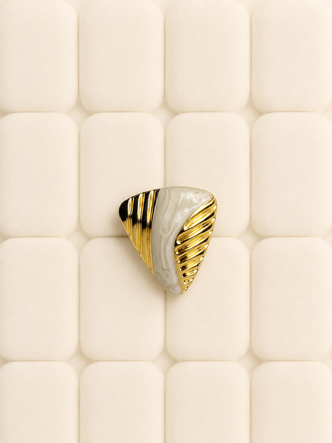 Enamel Ring