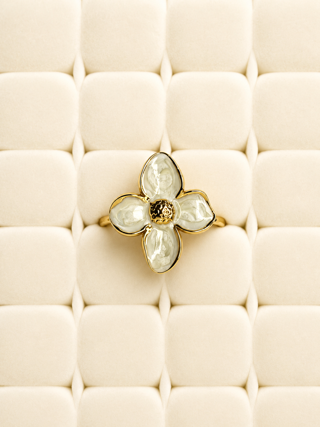 Petal Glow Ring