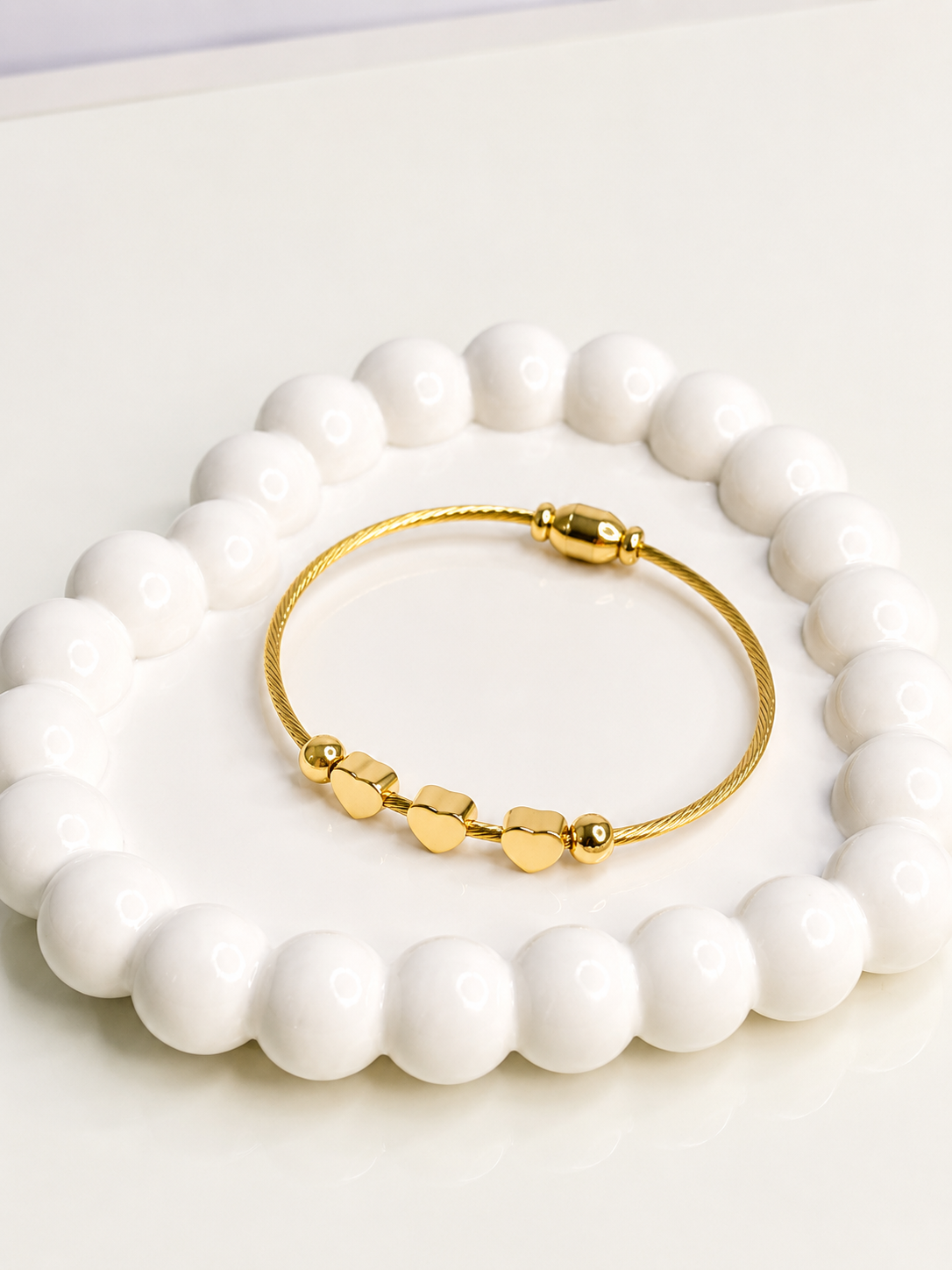 Magnetic Heart Bangle